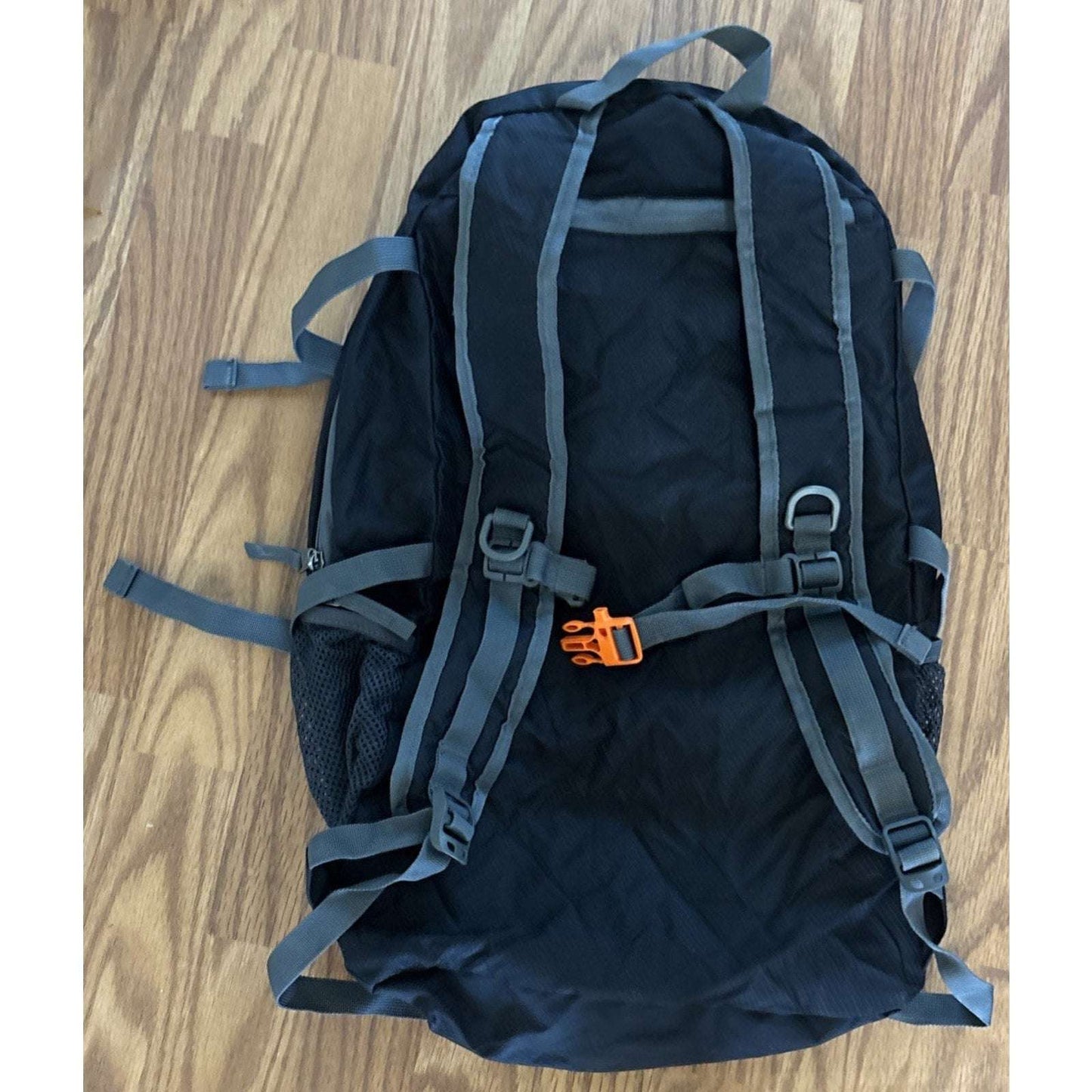 HIKING BACKPACK Lightweight Travel Daypack Black 40L VENTURE PAL Field Operation