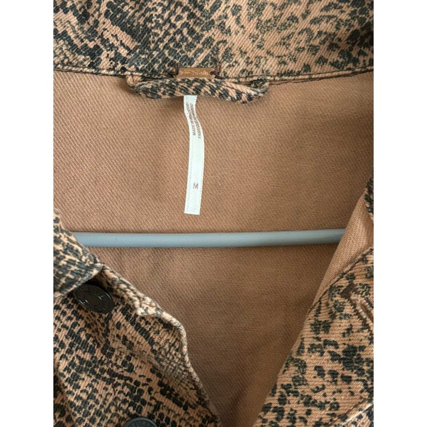 Free People Trucker Brown Snake Print Denim Jacket Size M Medium
