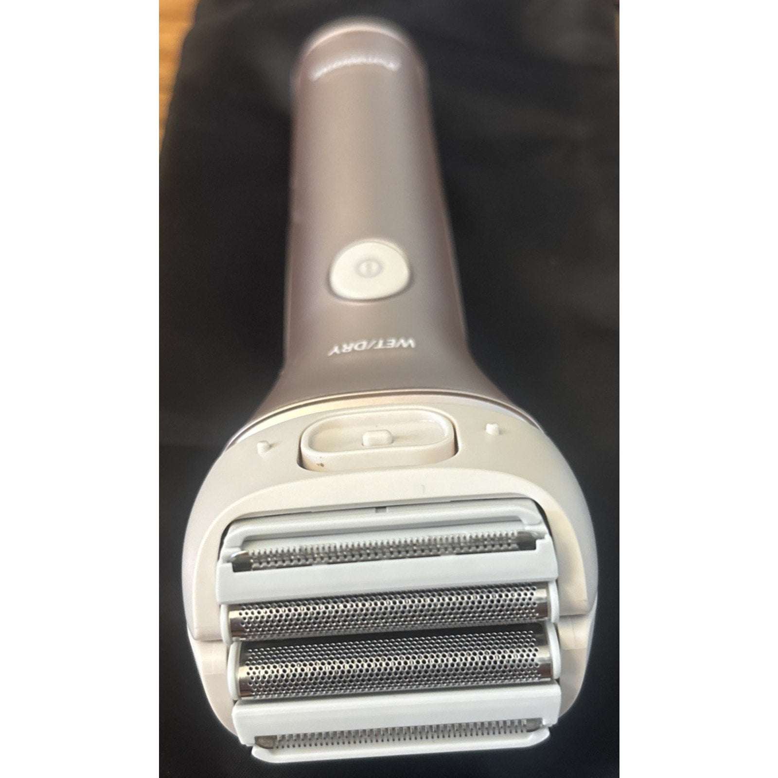 Panasonic Close Curves Wet/Dry Ladies Shaver 4-Blade w Bikini Attachment Trimmer