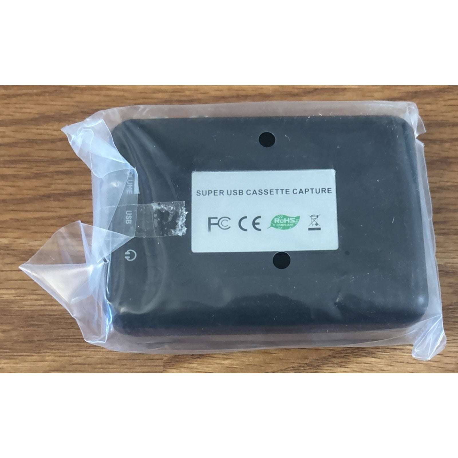 Dansrue USB Cassette Tape to MP3 Converter with Software CD and Headphones
