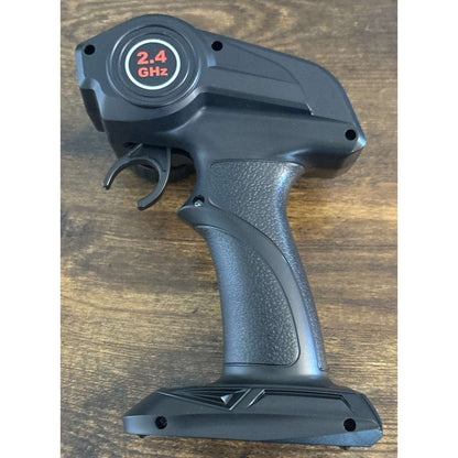 DEERC 2.4G RC Sink-Proof High Speed Racing Boat w/ LED Lights & Shark Graffiti