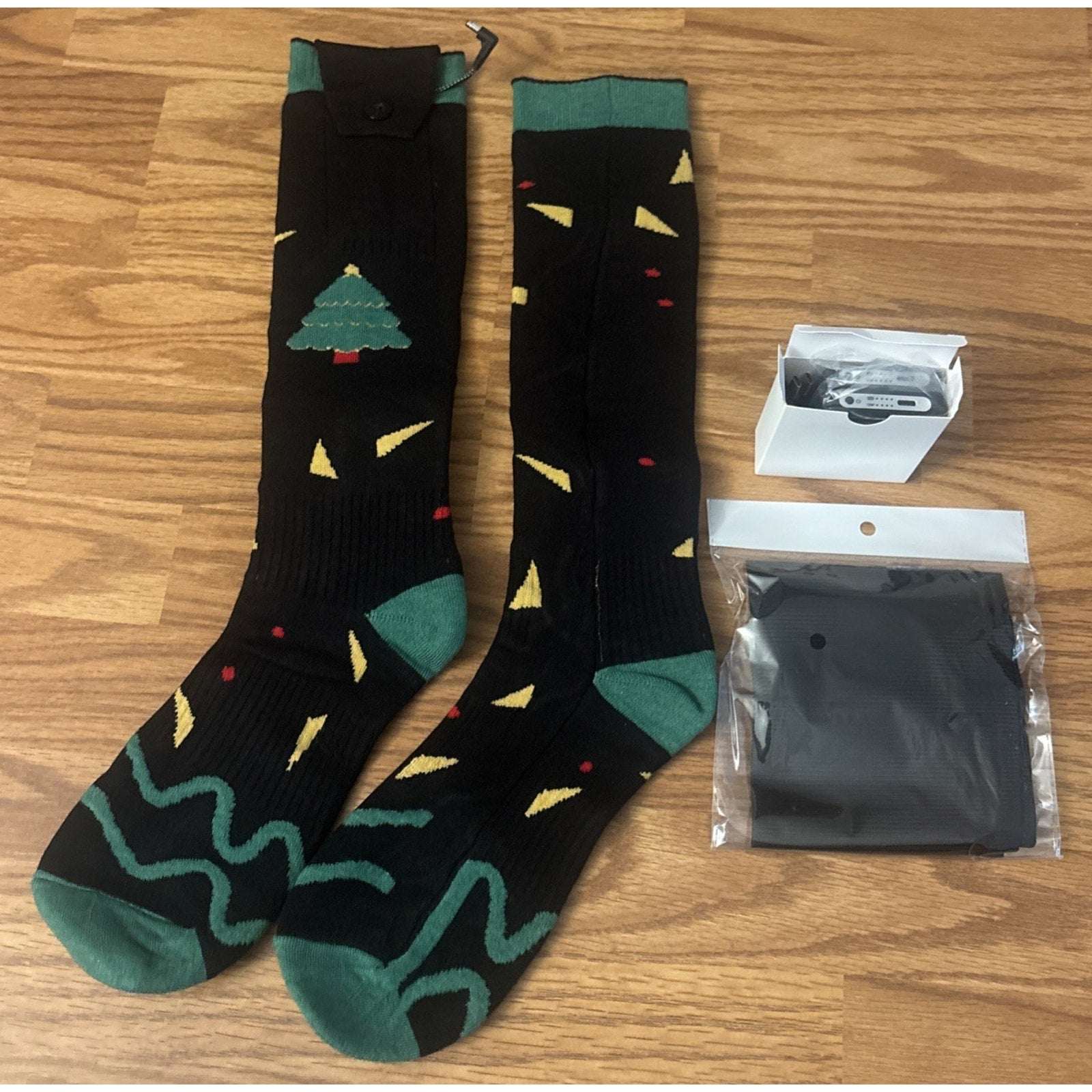 Electric Heated Christmas Socks w/ Rechargeable 5000mAh Battery & 4 Temp Levels