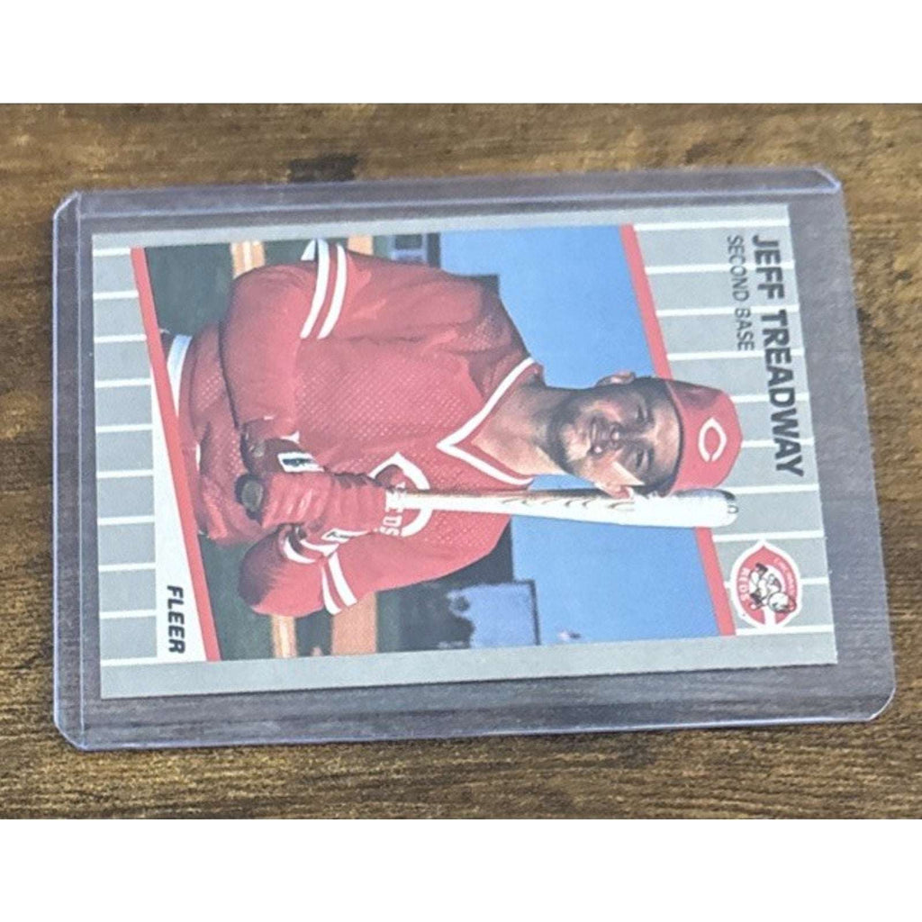 1989 FLEER #173 JEFF TREADWAY - Cincinnati REDS - Pack to Sleeve - MLB Baseball