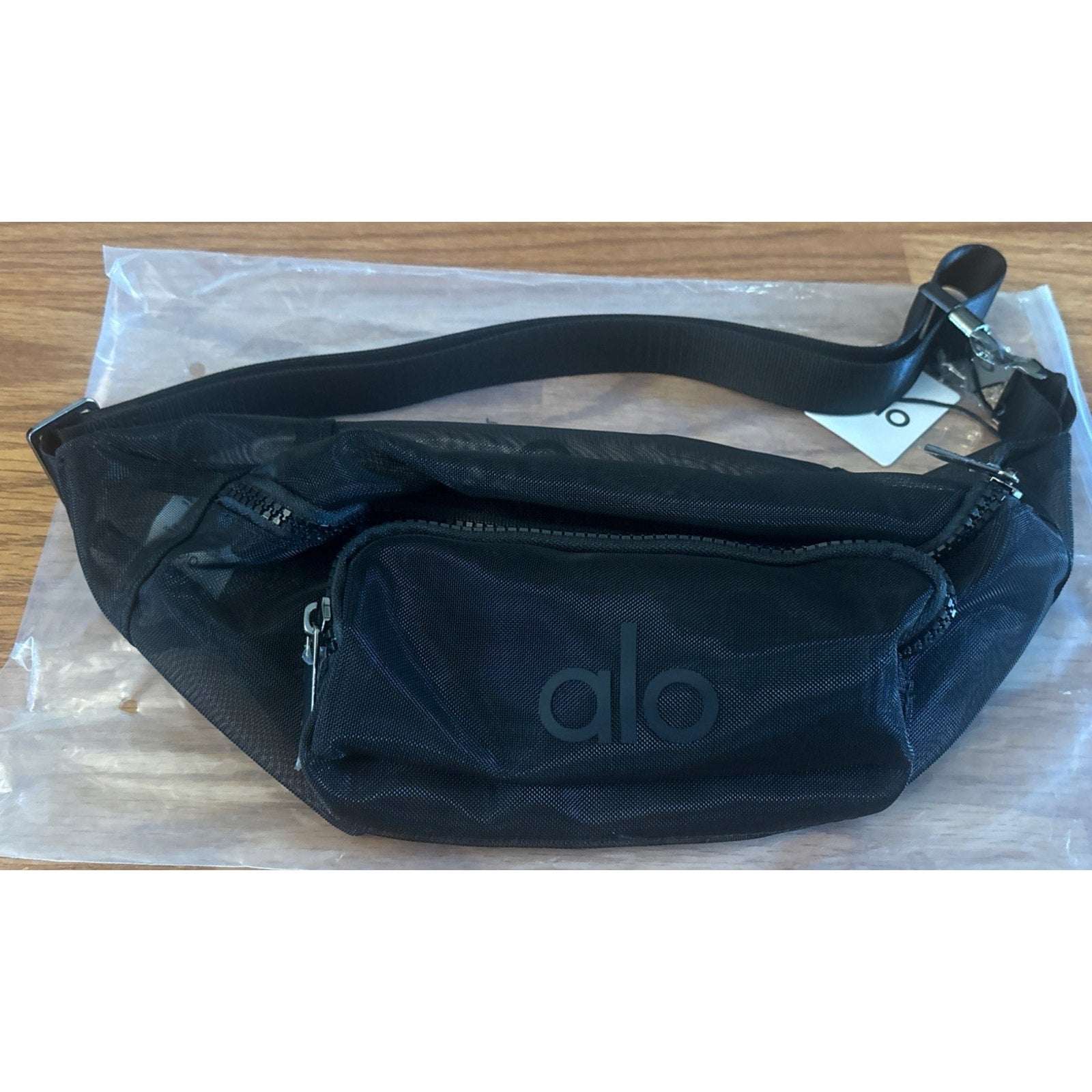 Alo Yoga Black Sheer Mesh Fanny Pack Belt Bag Crossbody