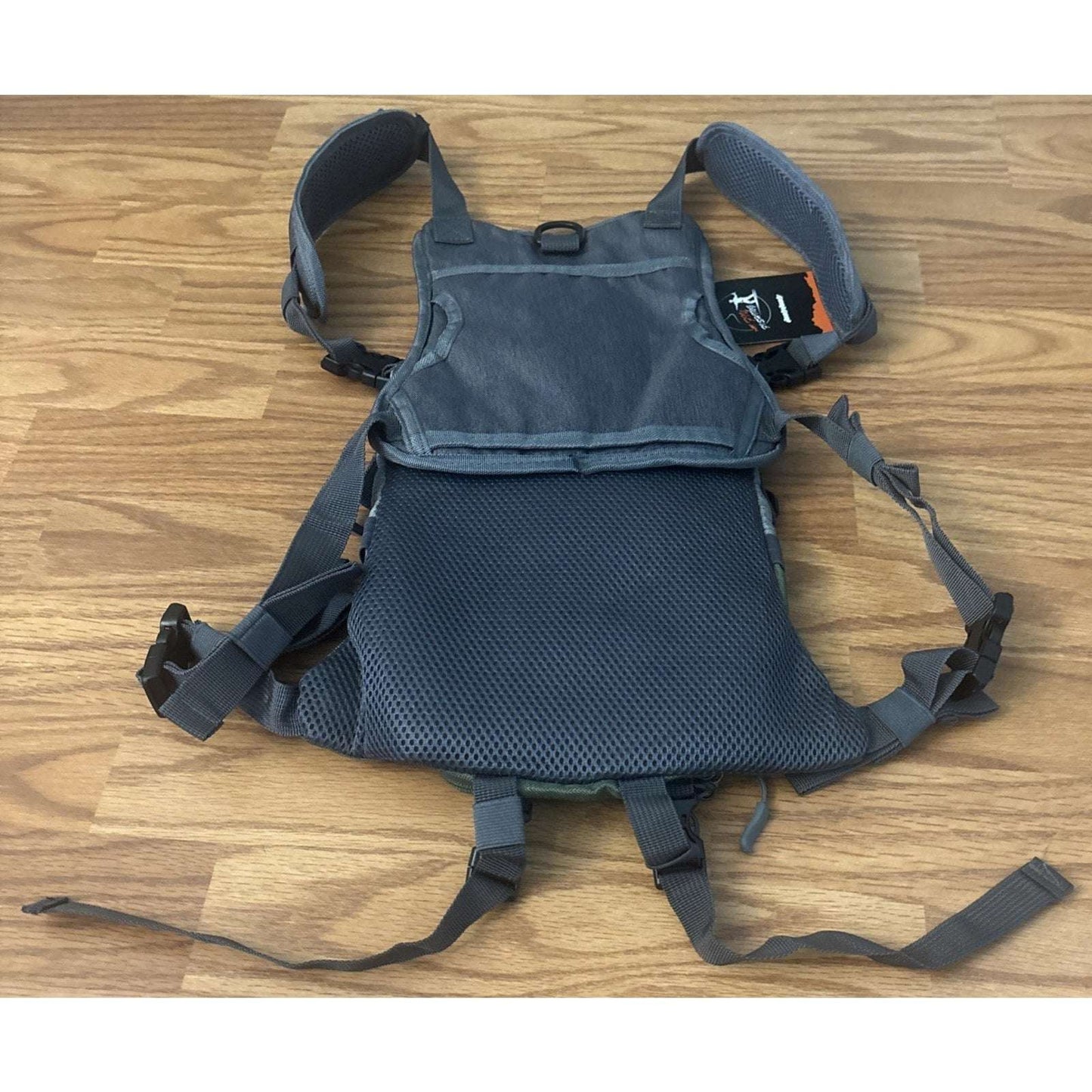 QulayQualy Fly Fishing Pack Chest Pack w/ Work Station Lightweight Tackle Bag