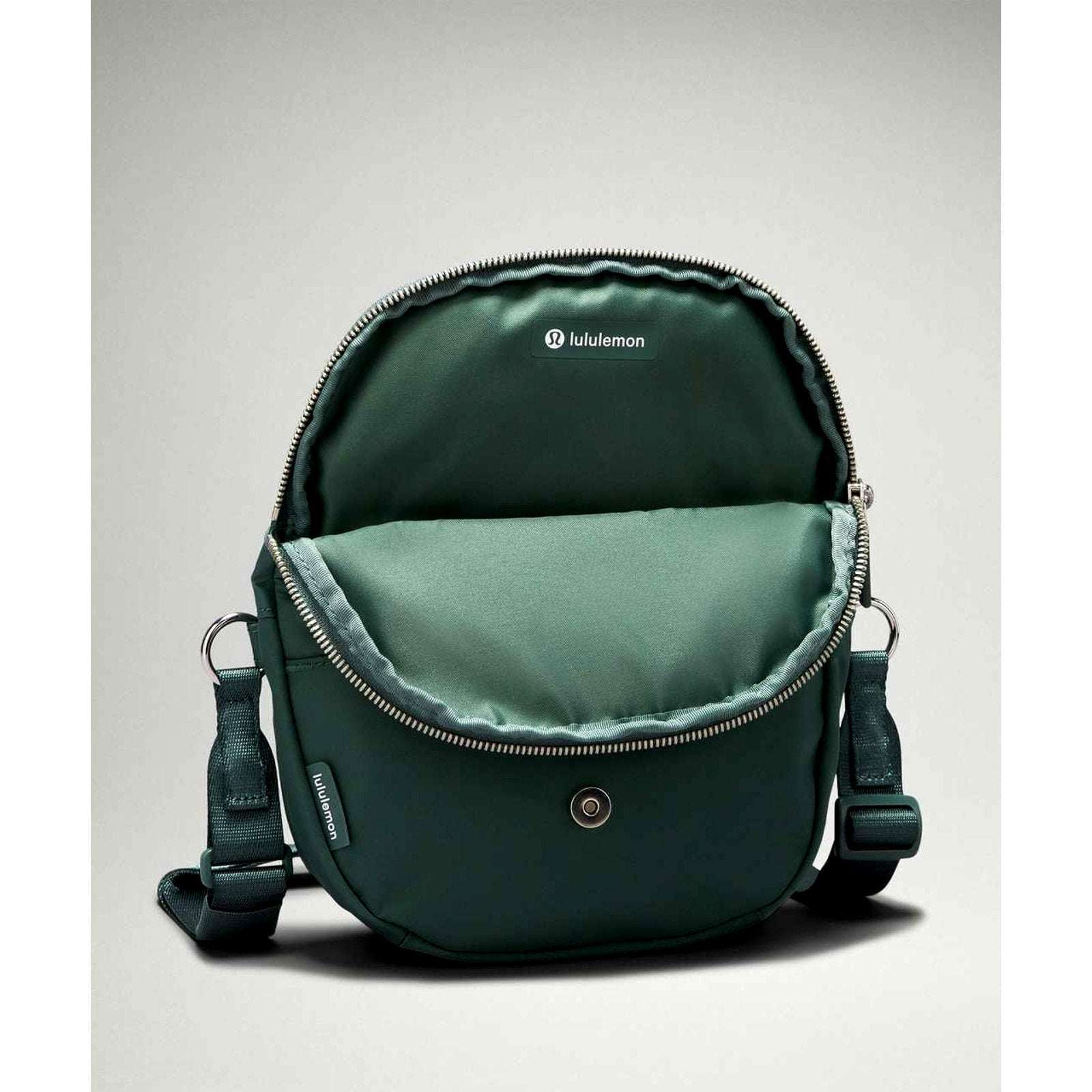 Lululemon ALL NIGHT FESTIVAL BAG 2L Micro Everywhere Belt Bag Foldover in Green