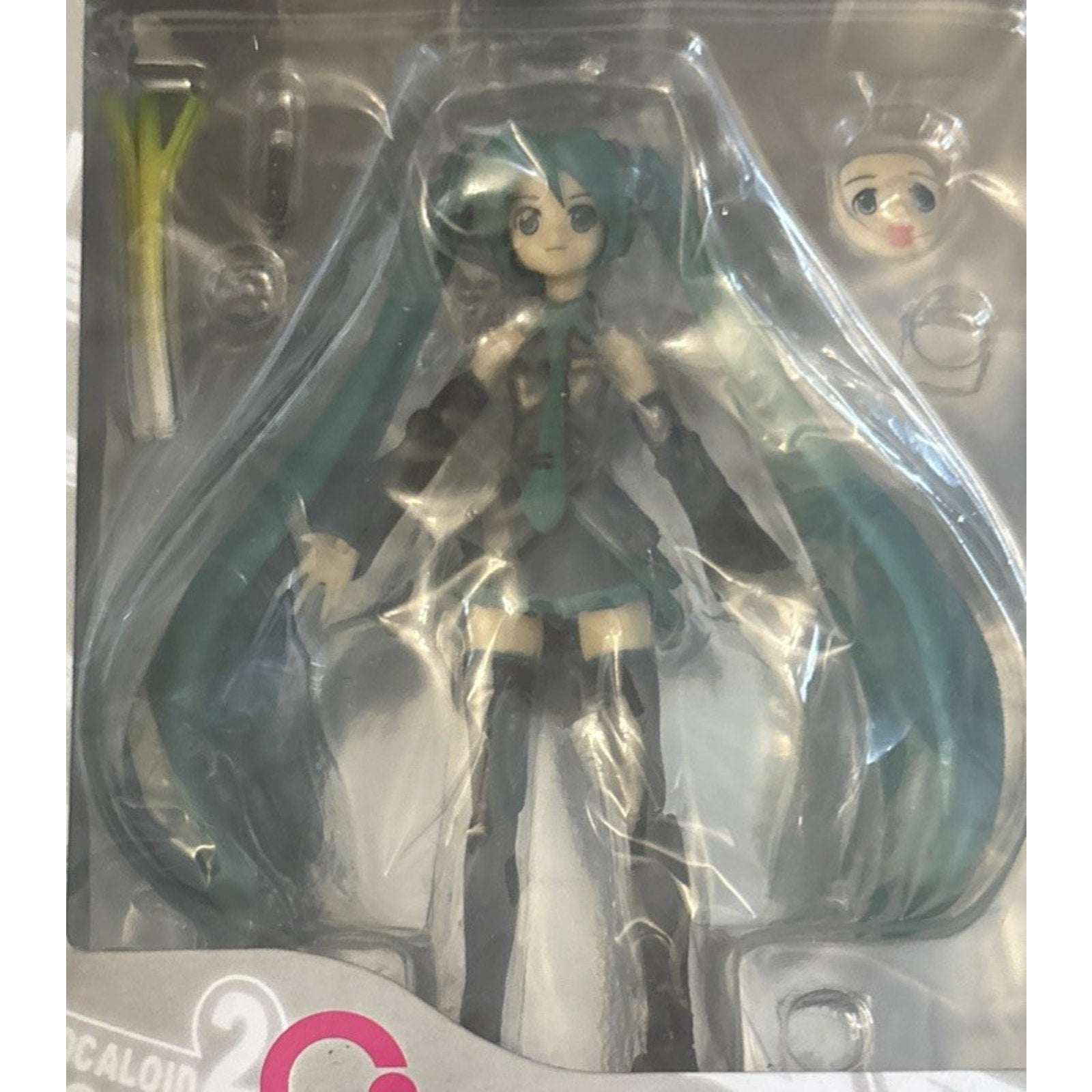 figma 014 Hatsune Miku Figure VOCALOID Max Factory