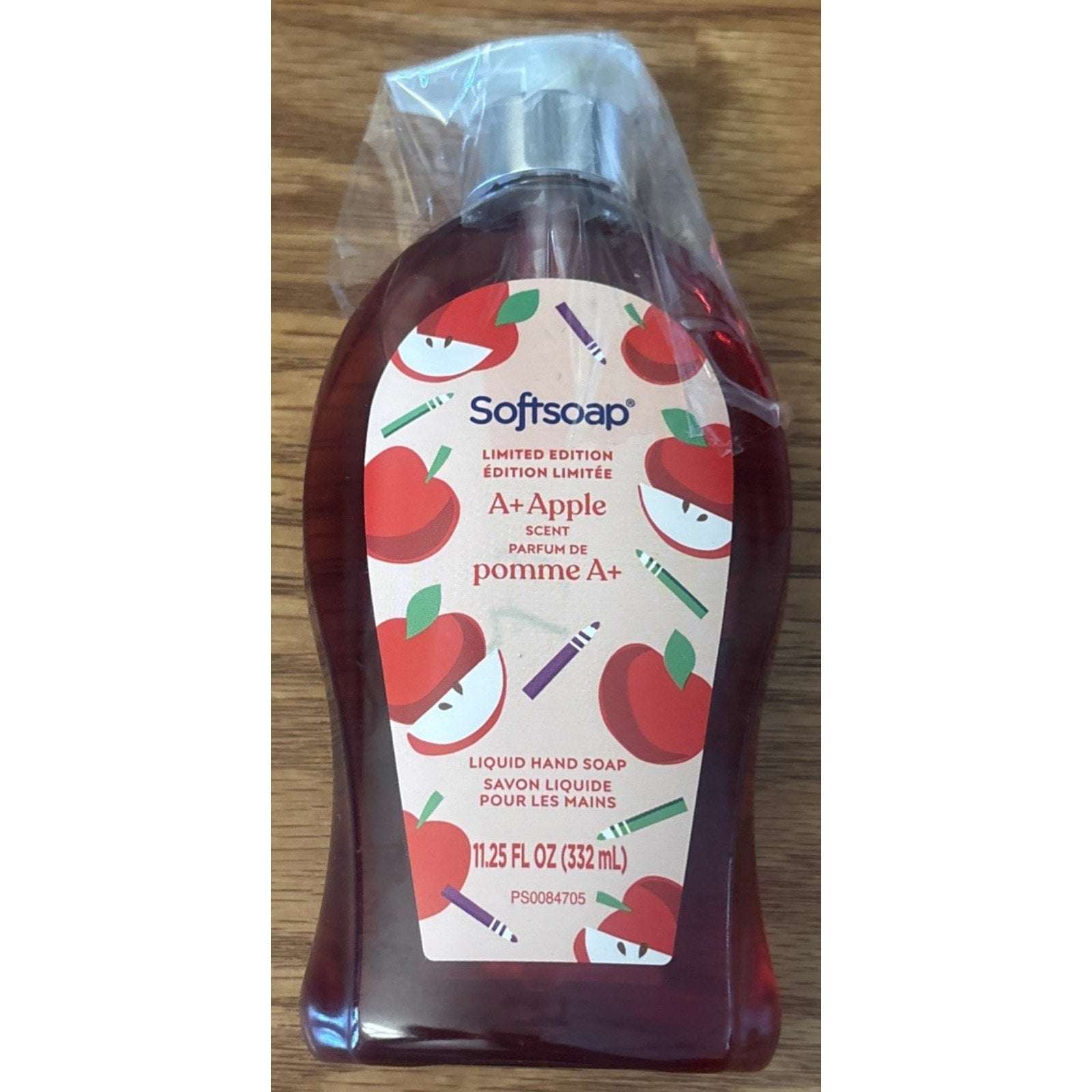Softsoap Limited Edition A+ Apple Scent Liquid Hand Soap 11.25 fl oz / 332ml