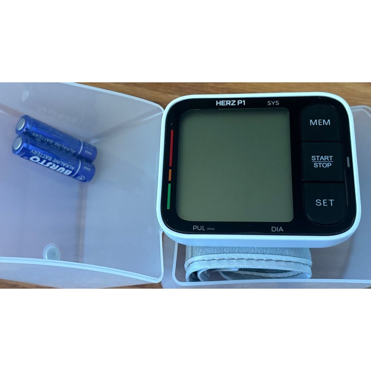 HERZ P1 Smart BPM Wireless Wrist Blood Pressure Monitor LCD, Dual User FC-BP201