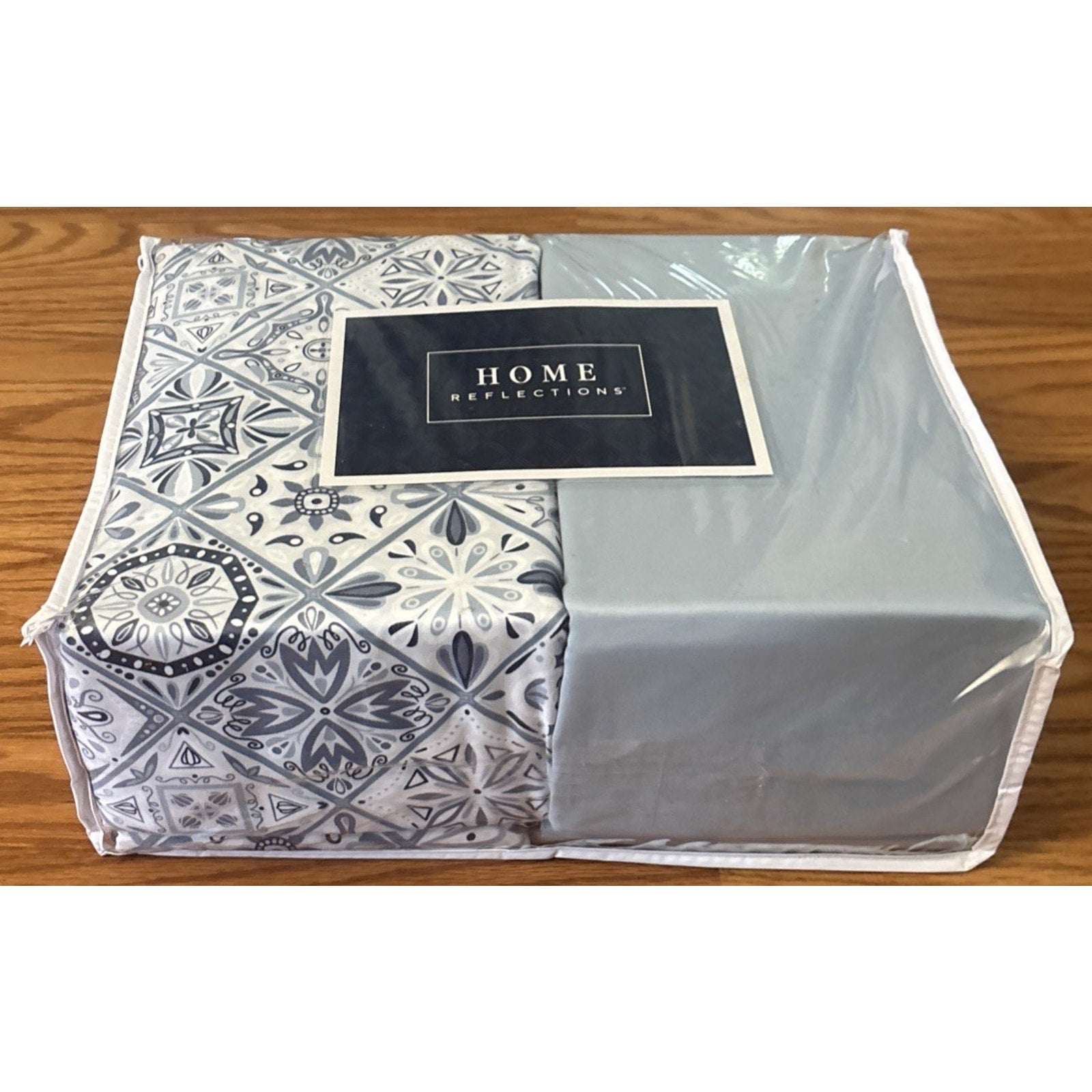 2 Complete Home Reflections Double Brushed Queen Sheet Sets +Extra Cases - Blue