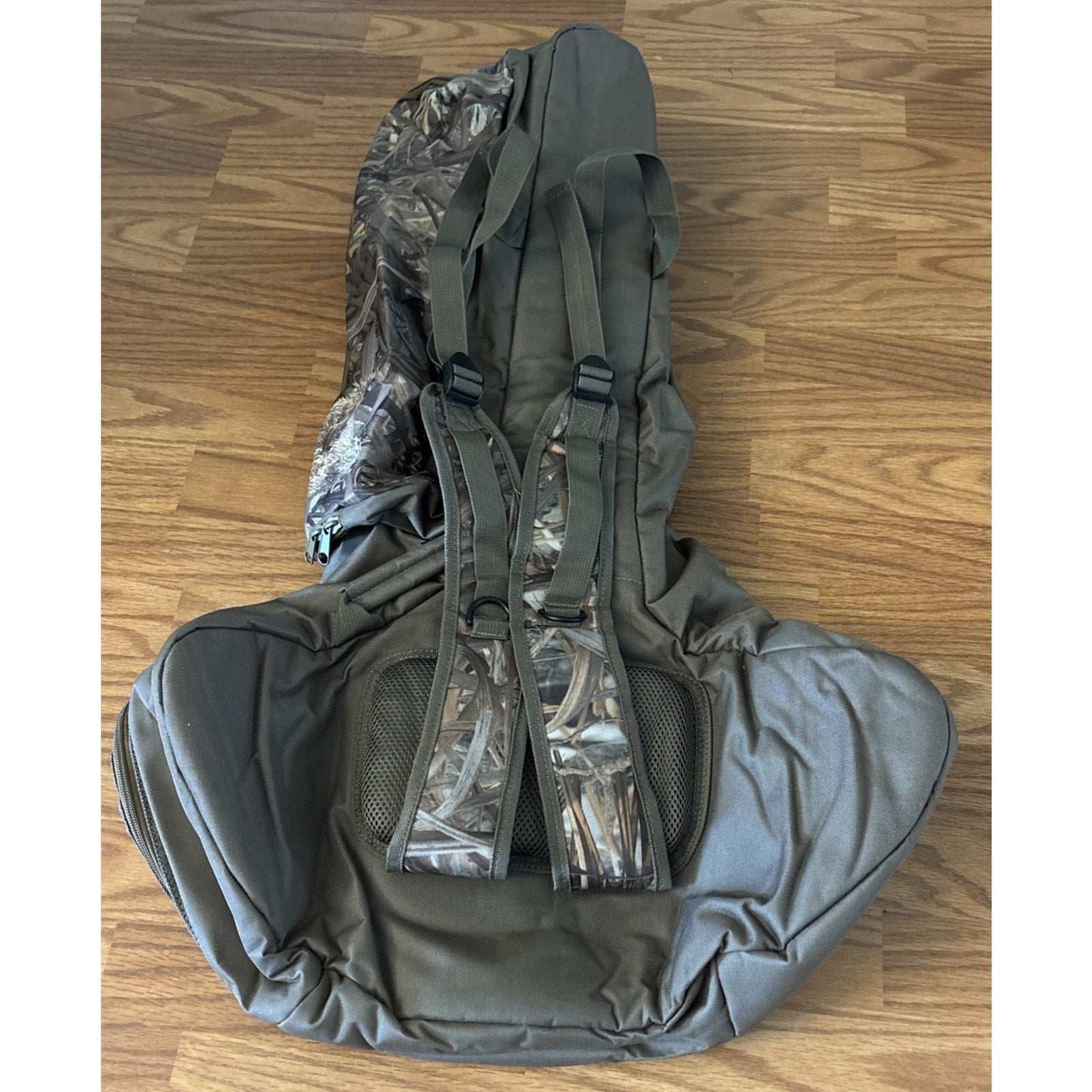 MYDAYS Soft Camo Hunting Backpack Padded Carry Case Bag