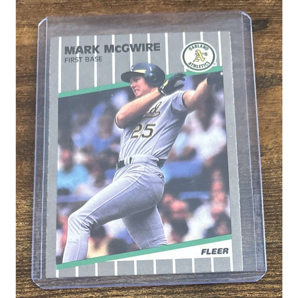 1989 FLEER #17 MARK McGWIRE - Oakland A's - Pack to Sleeve - MLB Baseball Card
