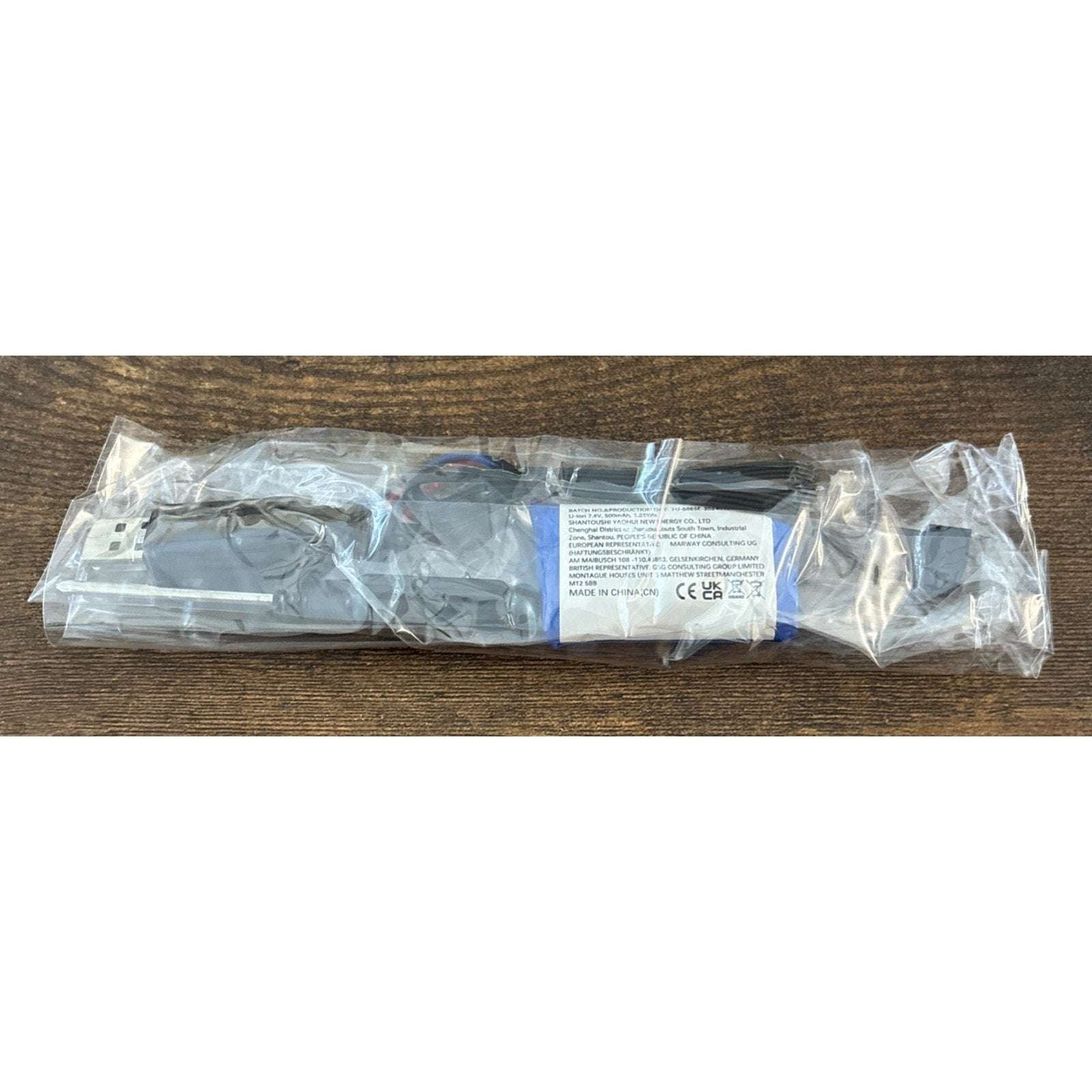 Bezgar 4WD RC Drift Stunt Car 360° Spin, Walking, Music, Lights, Rechargeable,