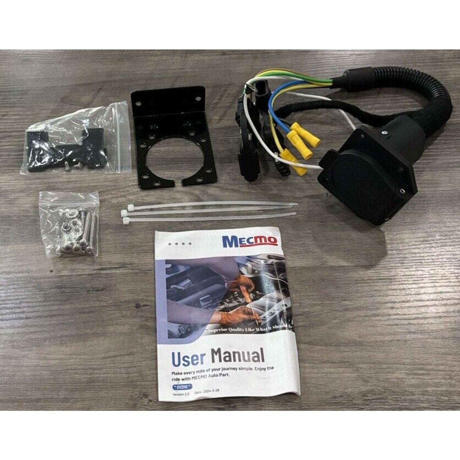 Multi-Tow 4-Way Flat to 7-Way RV Blade & 4-Way Flat Trailer Wiring Adapter Kit