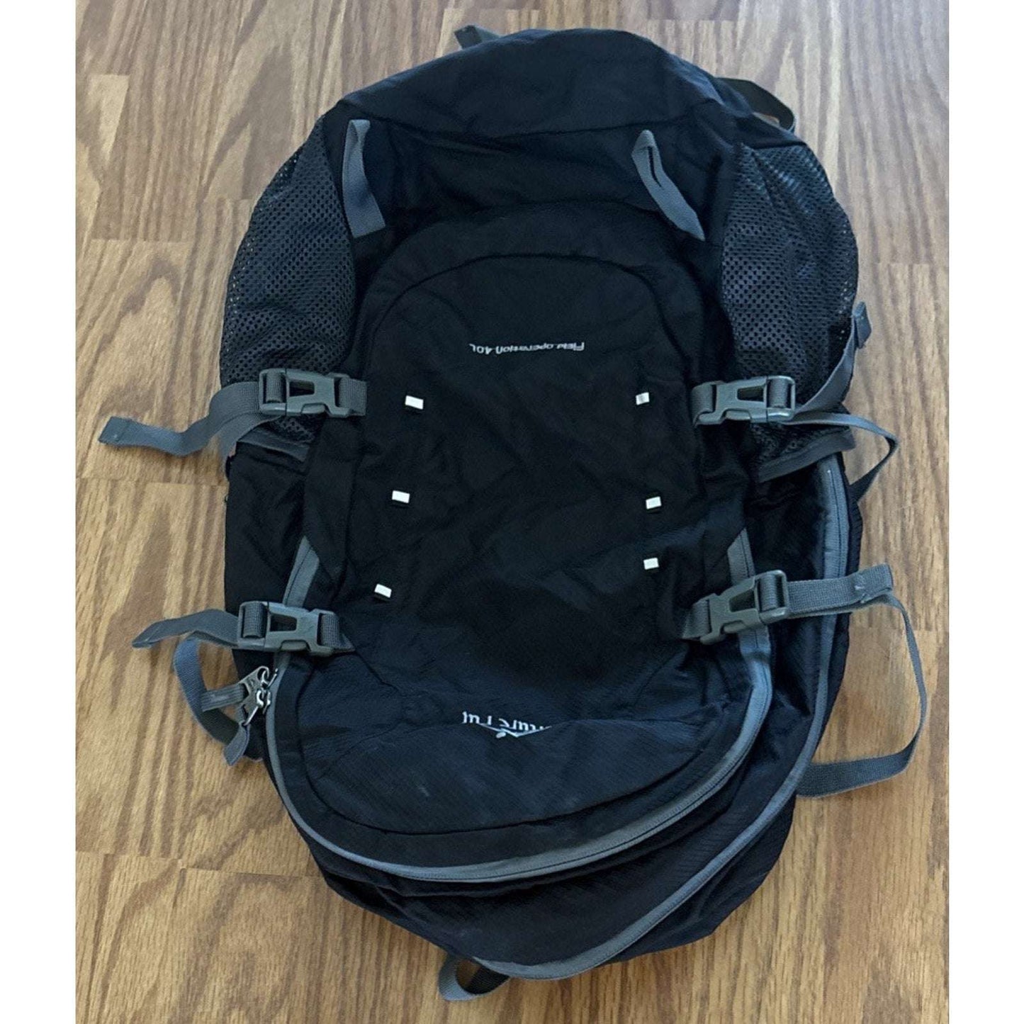 HIKING BACKPACK Lightweight Travel Daypack Black 40L VENTURE PAL Field Operation