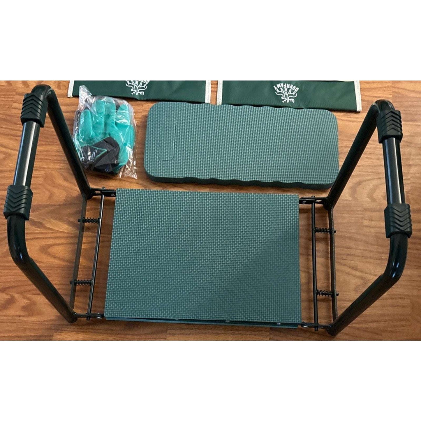 DEERFAMY 10.2"W Gardening Stool, Garden Kneeler Seat Tool Pouches 350lbs Green
