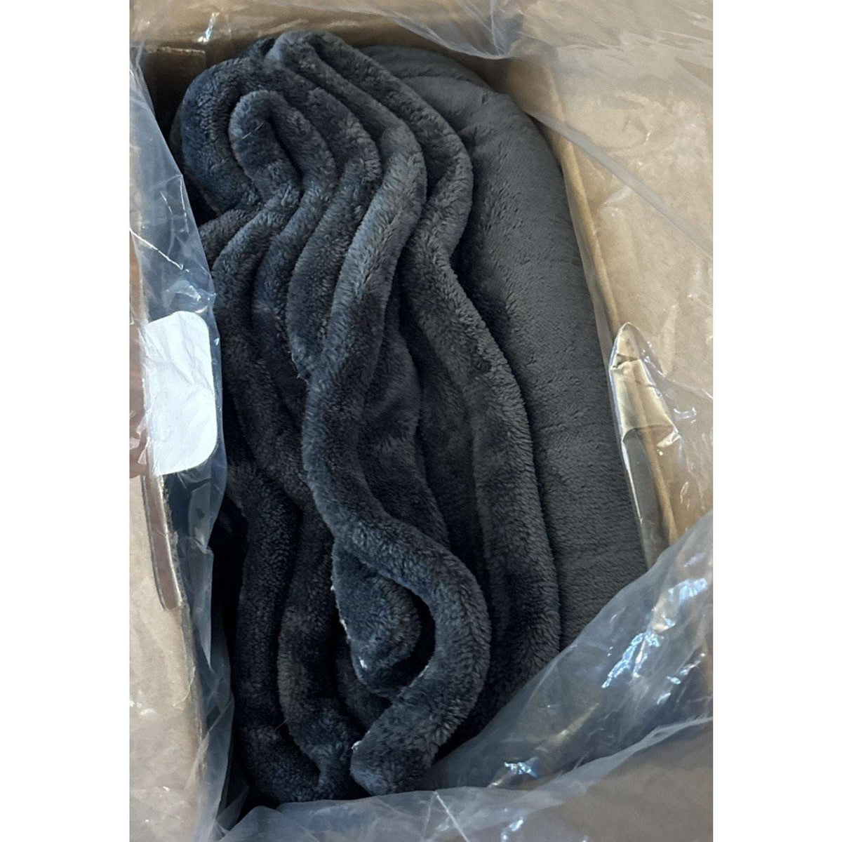 Westinghouse Electric Heating Blanket Silky Flannel & Sherpa Twin Size Charcoal