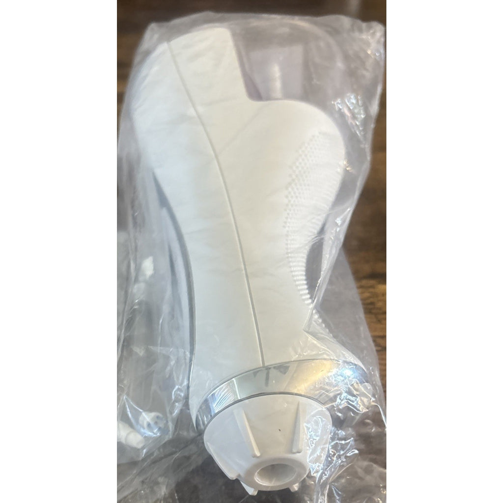 Waterpik Cordless Advanced 2.0 Water Flosser WHITE Rechargeable - WP580CD NEW