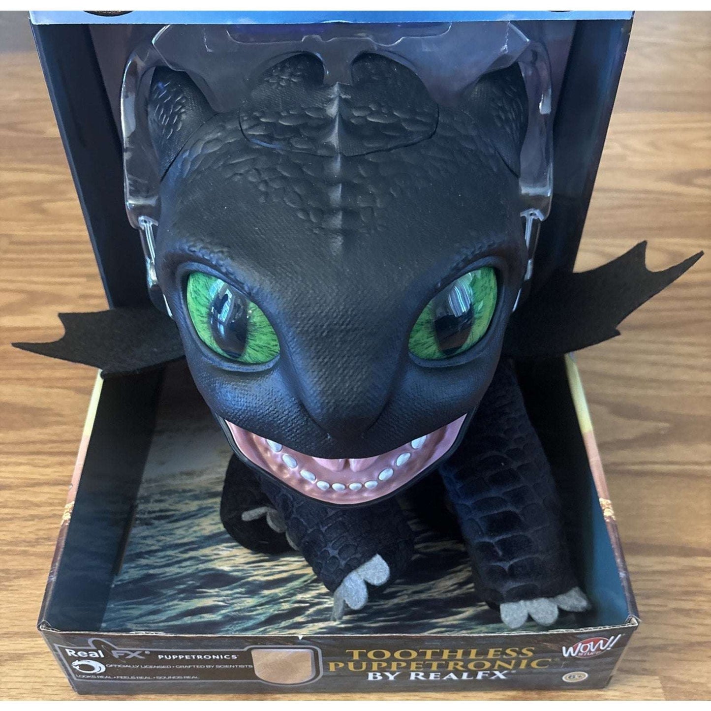 Toothless Puppetronic How To Train Your Dragon by RealFX w/50+ Sounds & Actions
