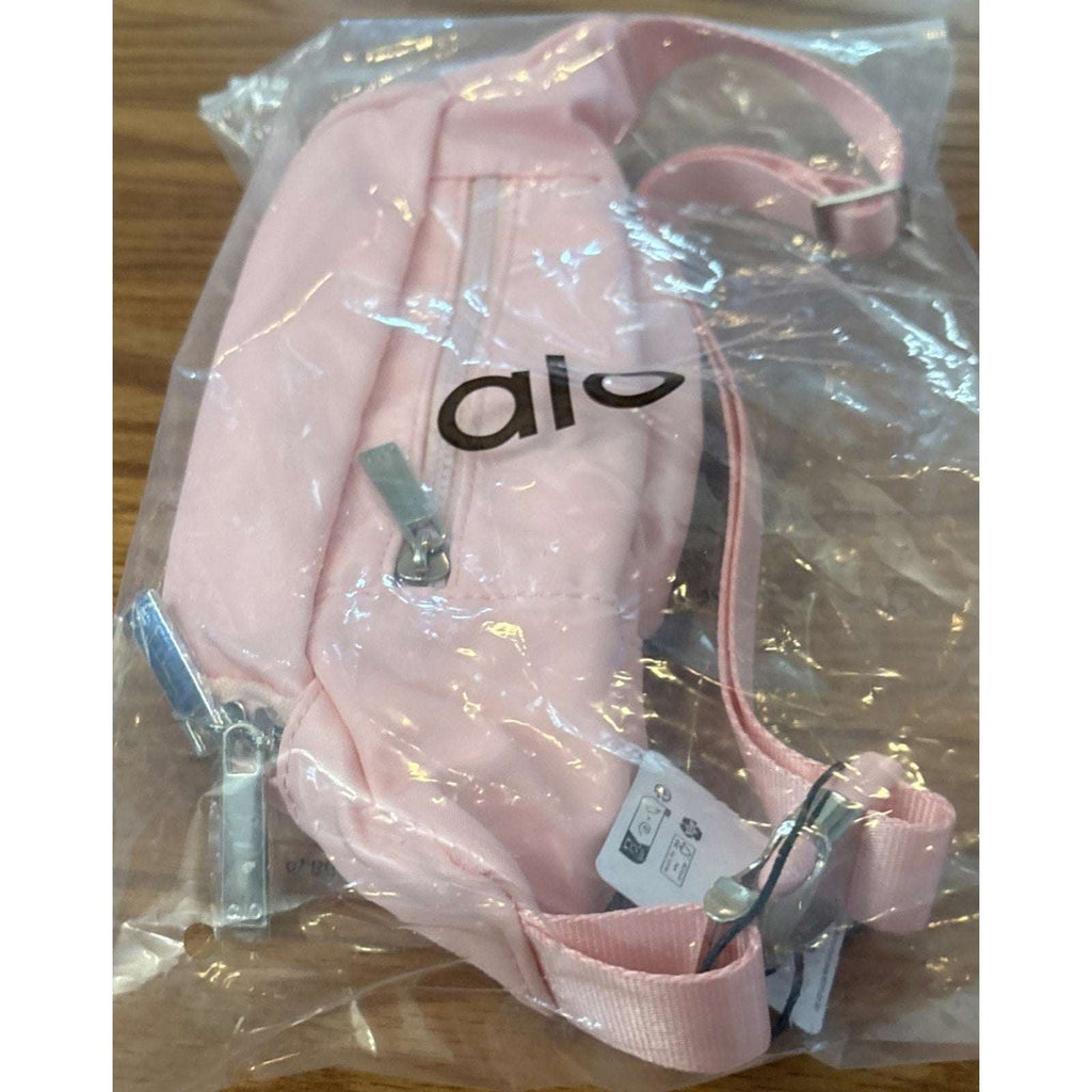 Alo Yoga Explorer Fanny Pack Ballet Pink Adjustable Strap Crossbody Belt Bag