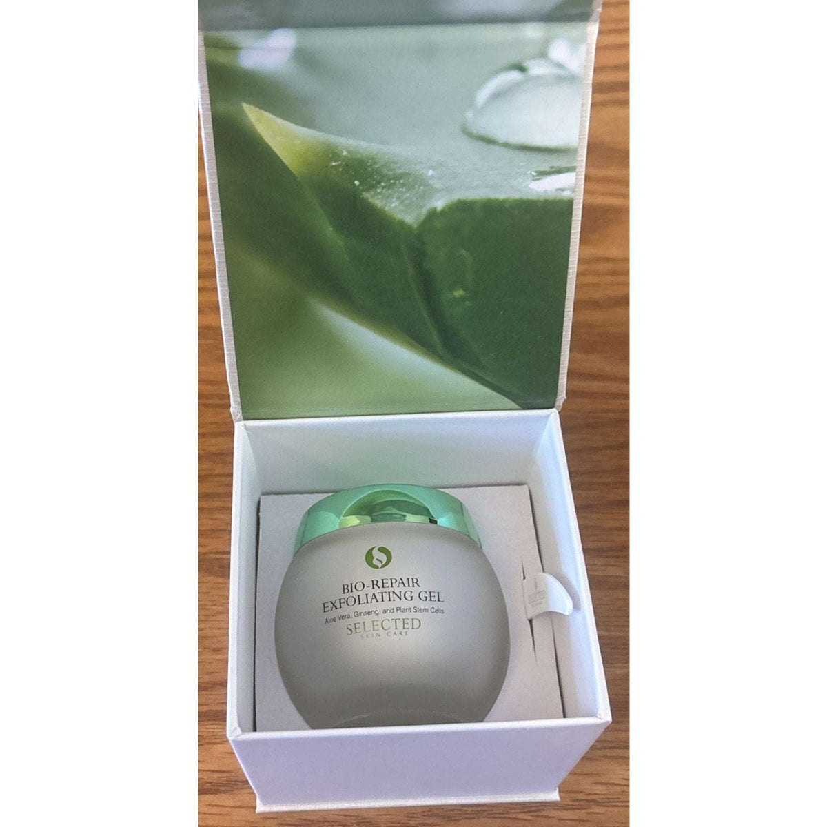 Selected Skin Care Bio Repair Exfoliating Gel w/ Aloe Vera, Ginseng & Plant Cell
