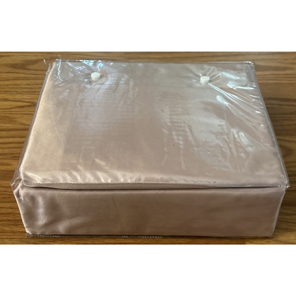Madison Park 6PC Satin Cal King Sheet Set in Blush Pink GREAT for Skin & Hair