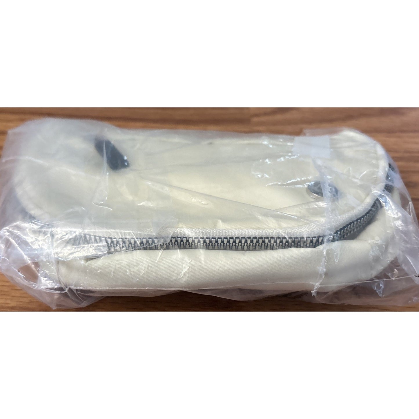 Lululemon All Night Festival Bag Micro 2L Cream Crossbody Everywhere Belt Bag