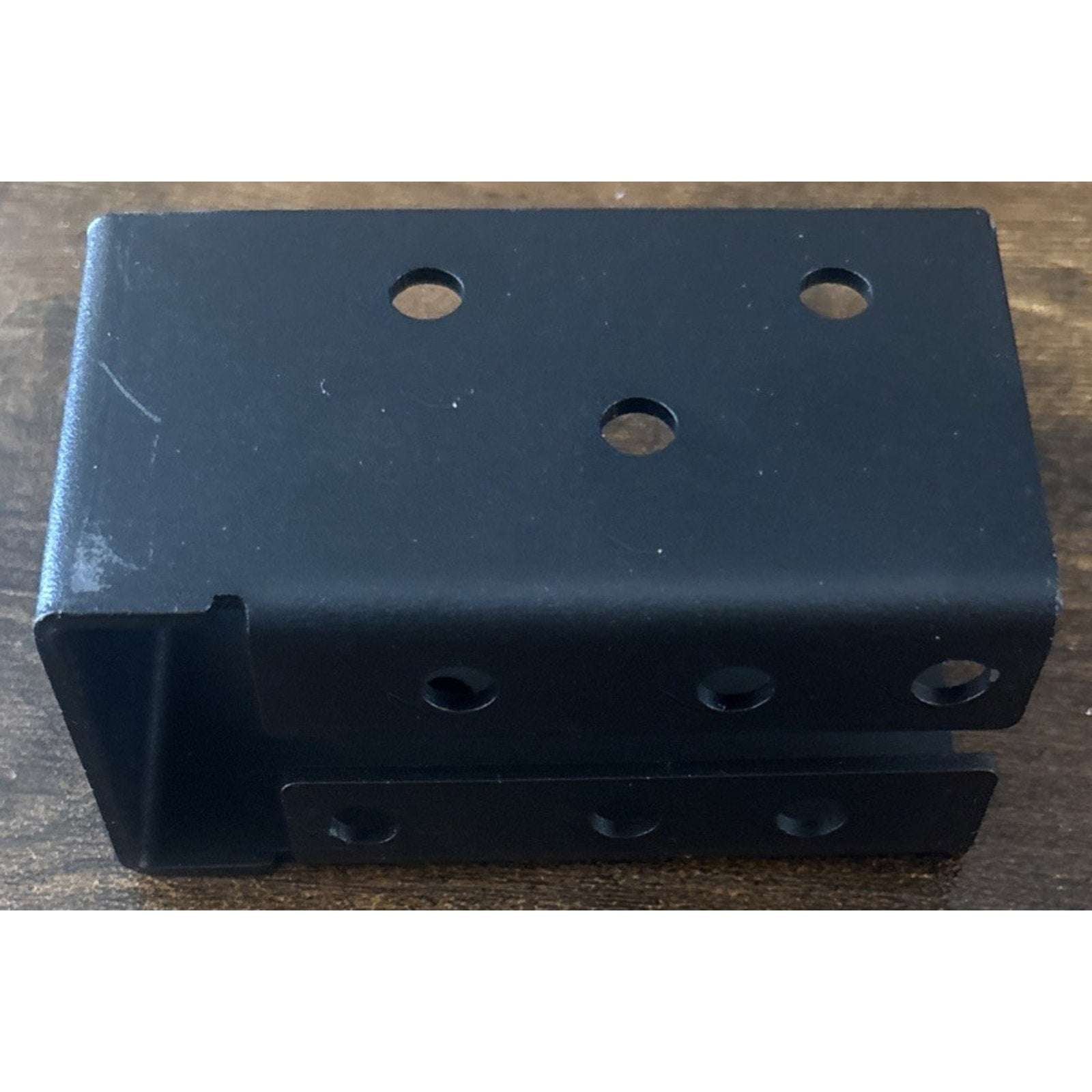 24 Concealed Joist Hanger Flange Powder-Coated Steel Bracket for 2x4" Beam Swing