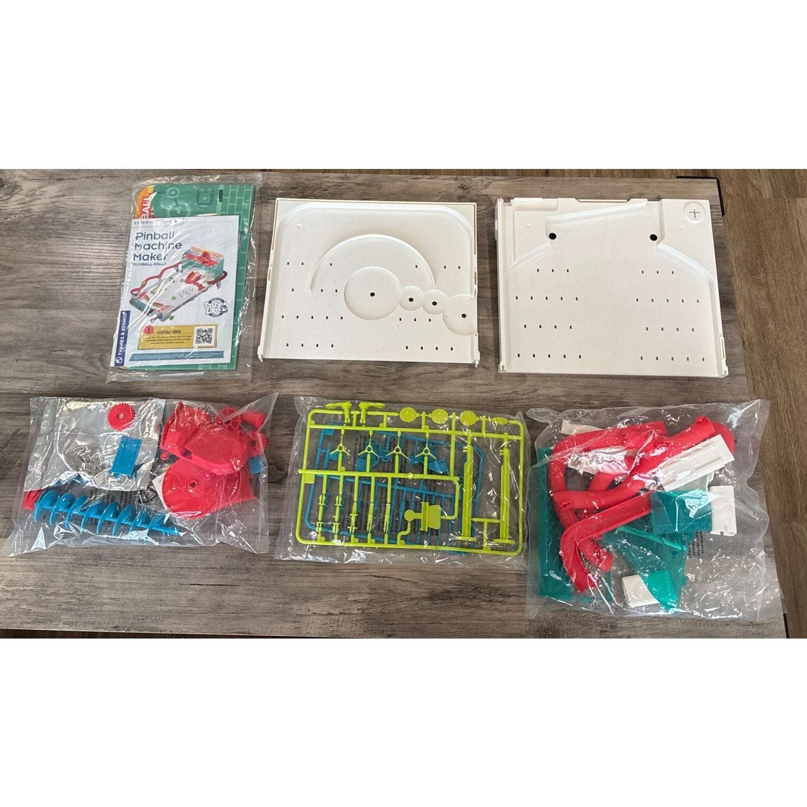 Pinball Machine Maker STEM Experiment Kit + Gumballs - Toy of the Year Finalist