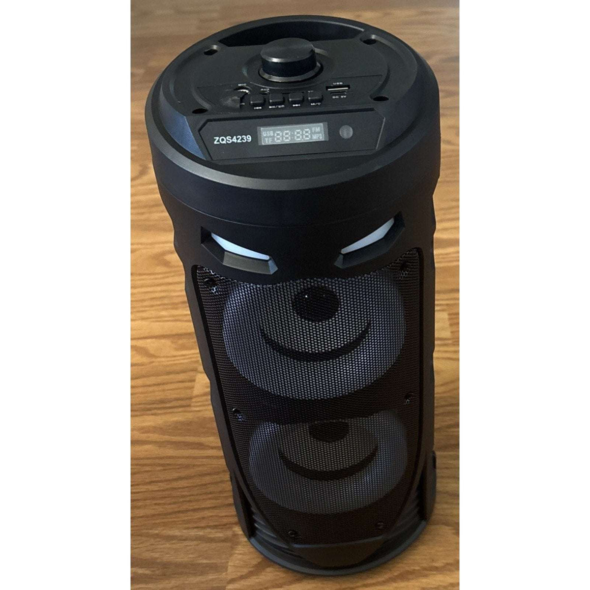 Sing-e ZQS4239S Portable Super Bass LED Speaker w/ Remote, USB/AUX, 1800mAh, Mic