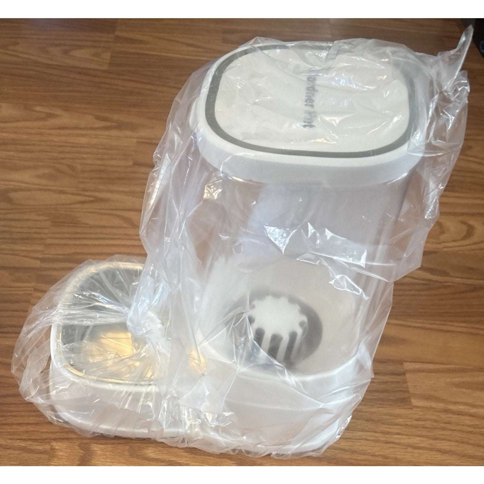Gardner Pet Dog Automatic Gravity Water & Food Dispenser Set w/ Stainless Bowls