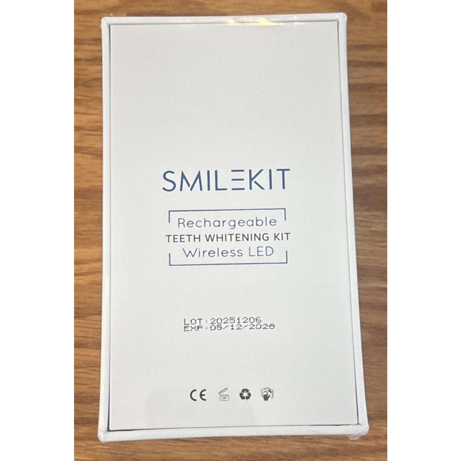 Smile Kit Rechargeable Teeth Whitening Kit At Home Wireless Led Light New Sealed