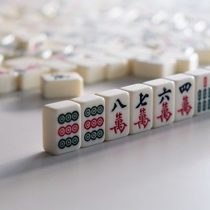 Traditional Chinese Mahjong Game Set w/ 144 Engraved +2 Spare Tiles, Dice & Case
