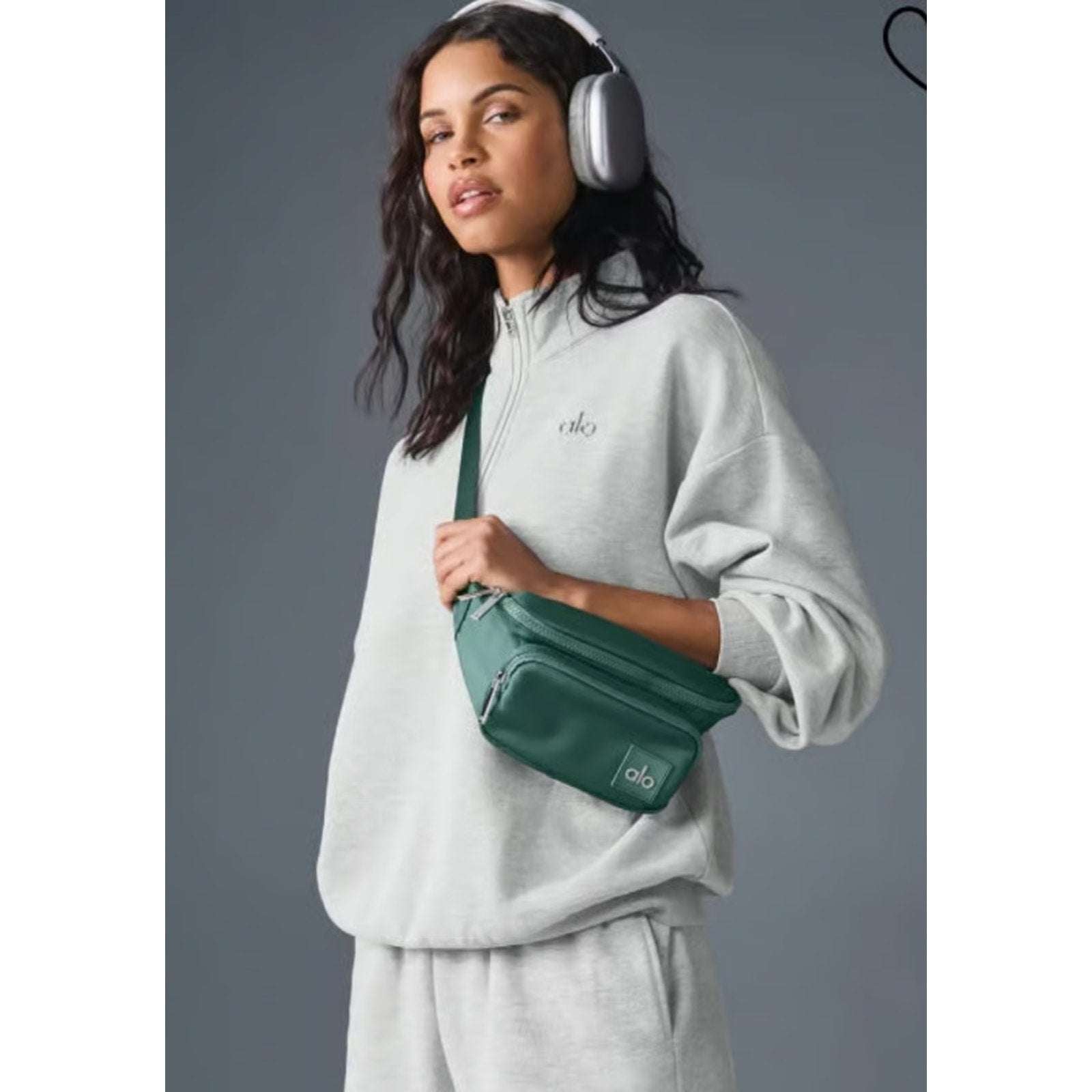 Alo Yoga Explorer Fanny Pack Winter Ivy Adjustable Strap Crossbody Belt Bag