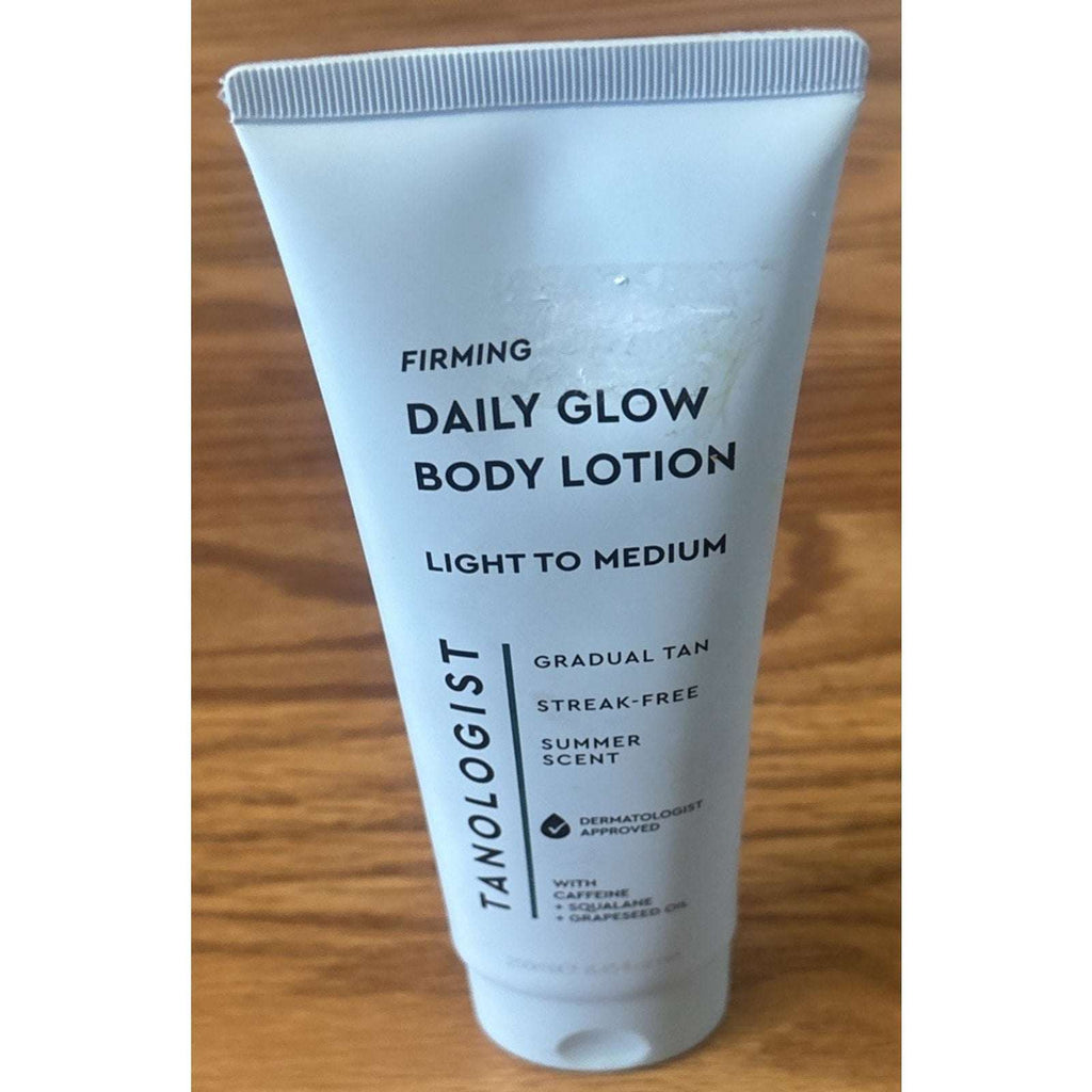 Tanologist Firming Daily Glow Light/Medium Gradual Self Tan Lotion Streak Free