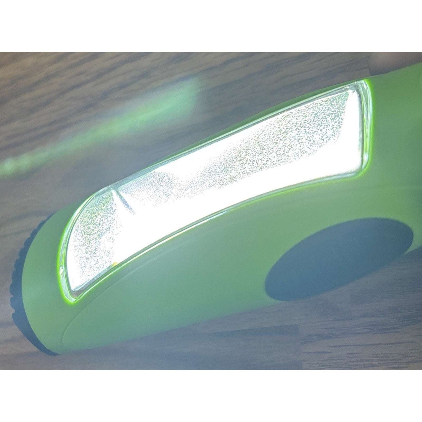 EDISHINE 2000LM LED Work Light, 15ft Cord, Dimmable, Handheld, Magnetic Hanging