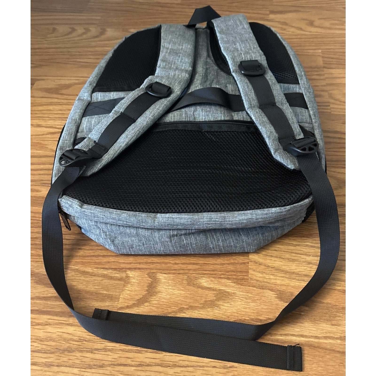 MATEIN 18.5 Inch Laptop TSA Approved Backpack, Extra Large Gray/Black w USB Port