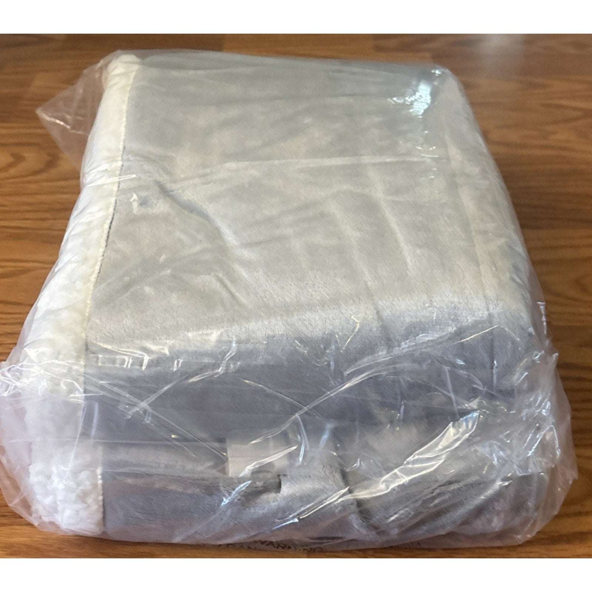 Wearable Sherpa & Velvet Heated Blanket with Hood & Pockets 6 Heat Levels, Timer
