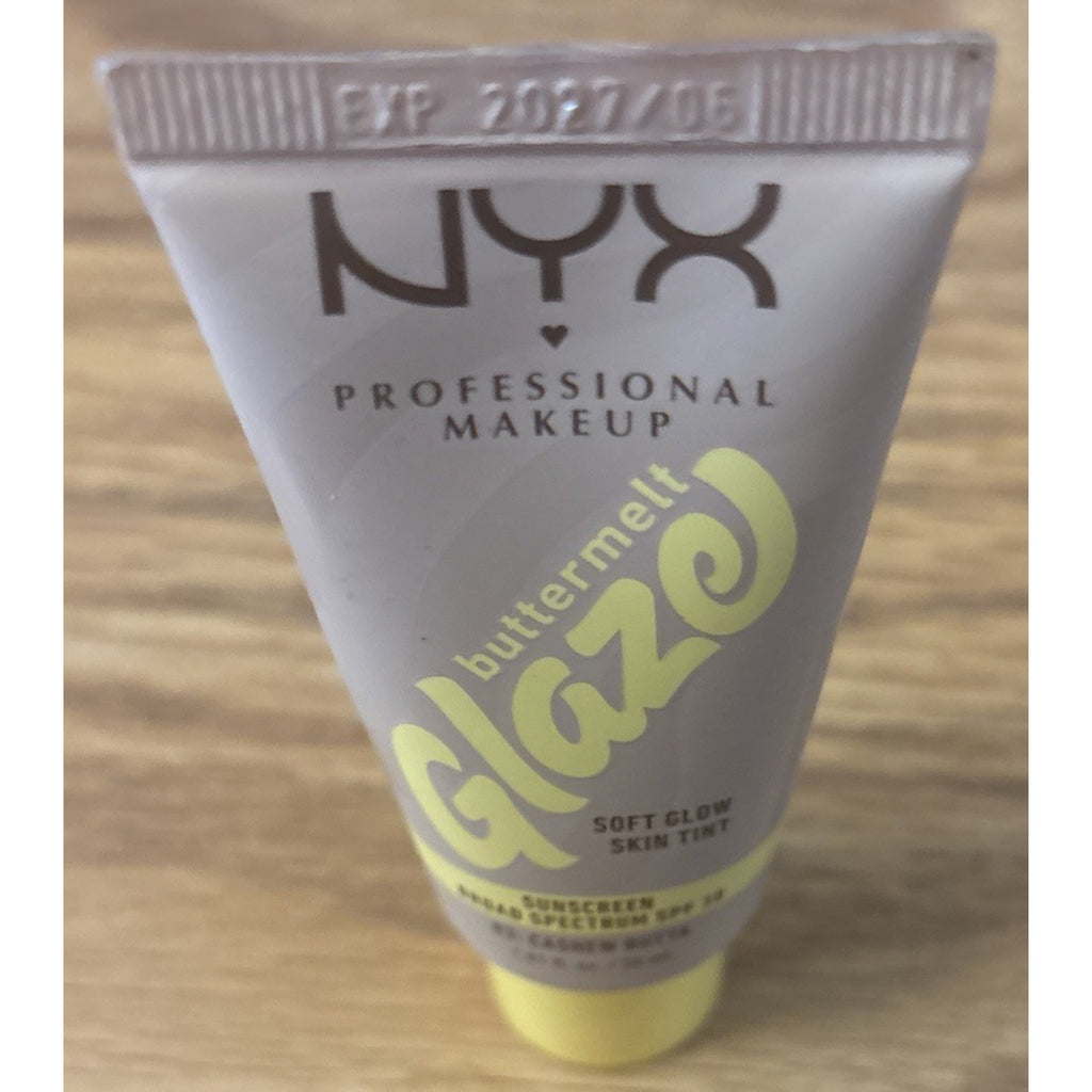 NYX Buttermelt Glaze Soft Glow Skin Tint Moisturizer SPF 30 in 03: Cashew Butta