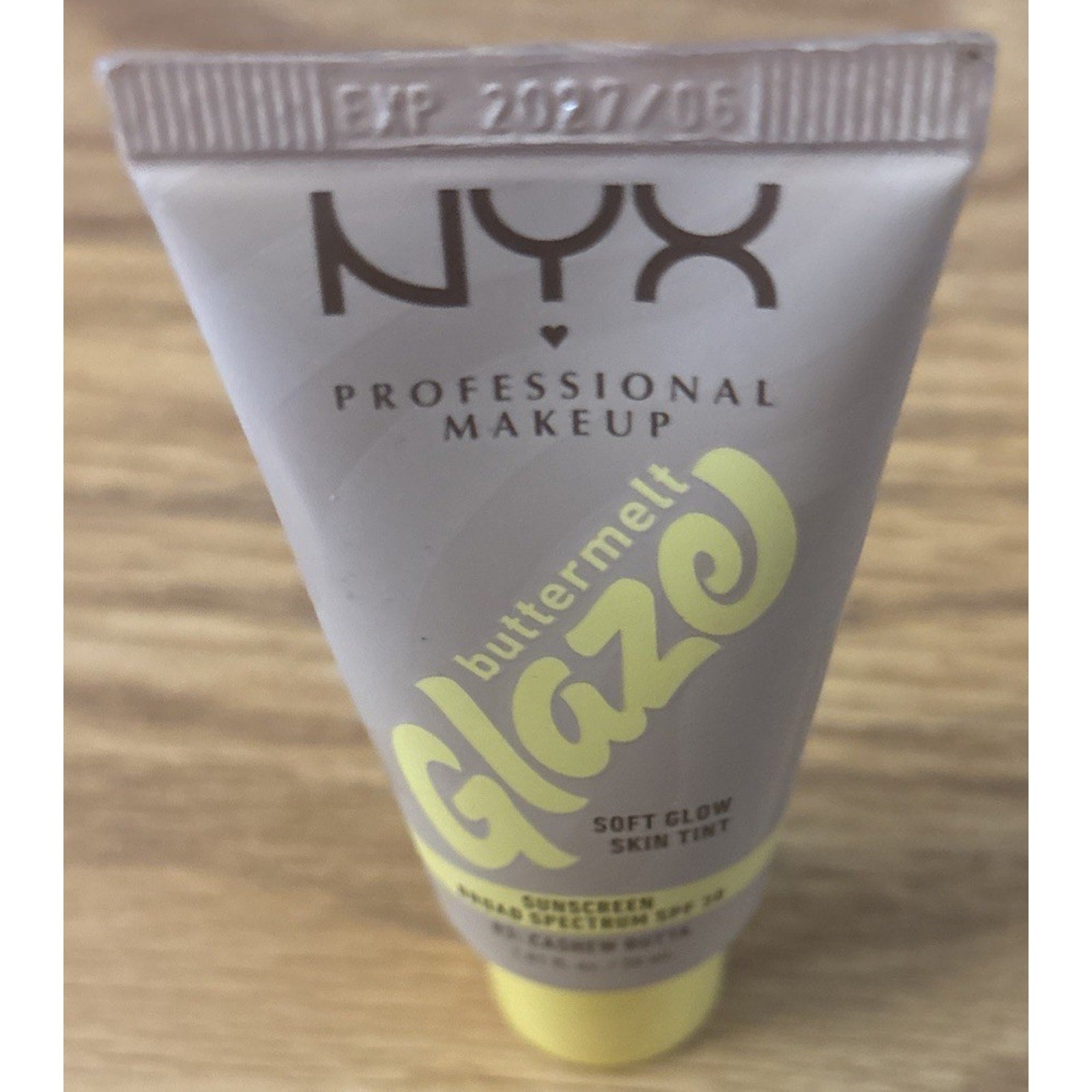 NYX Buttermelt Glaze Soft Glow Skin Tint Moisturizer SPF 30 in 03: Cashew Butta