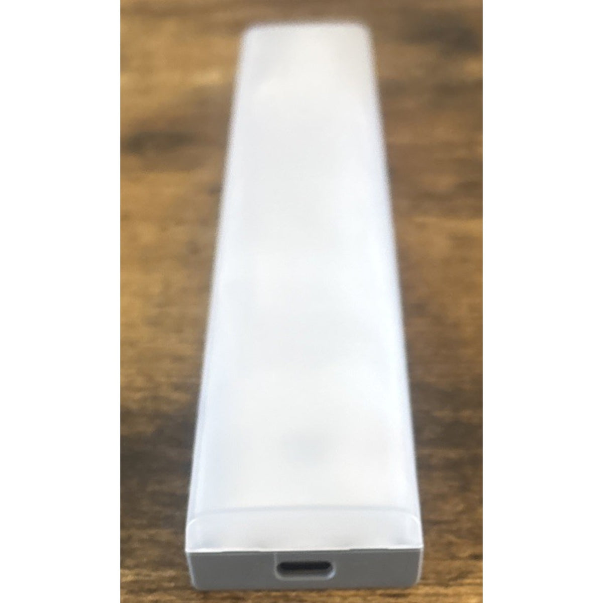 EZVALO Under Cabinet Lighting, 6Pk RGBWW Rechargeable Motion Sensor - READ!