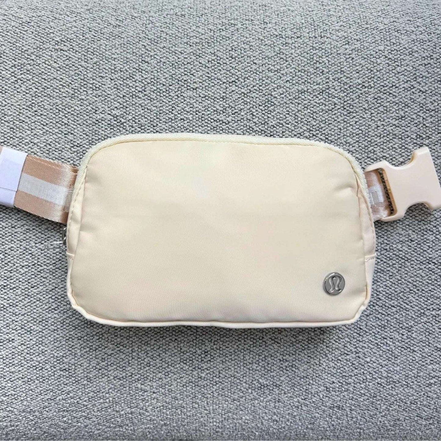 NEW Lululemon Everywhere Wordmark Crossbody Belt Bag 1L Buttercream Waist Pack