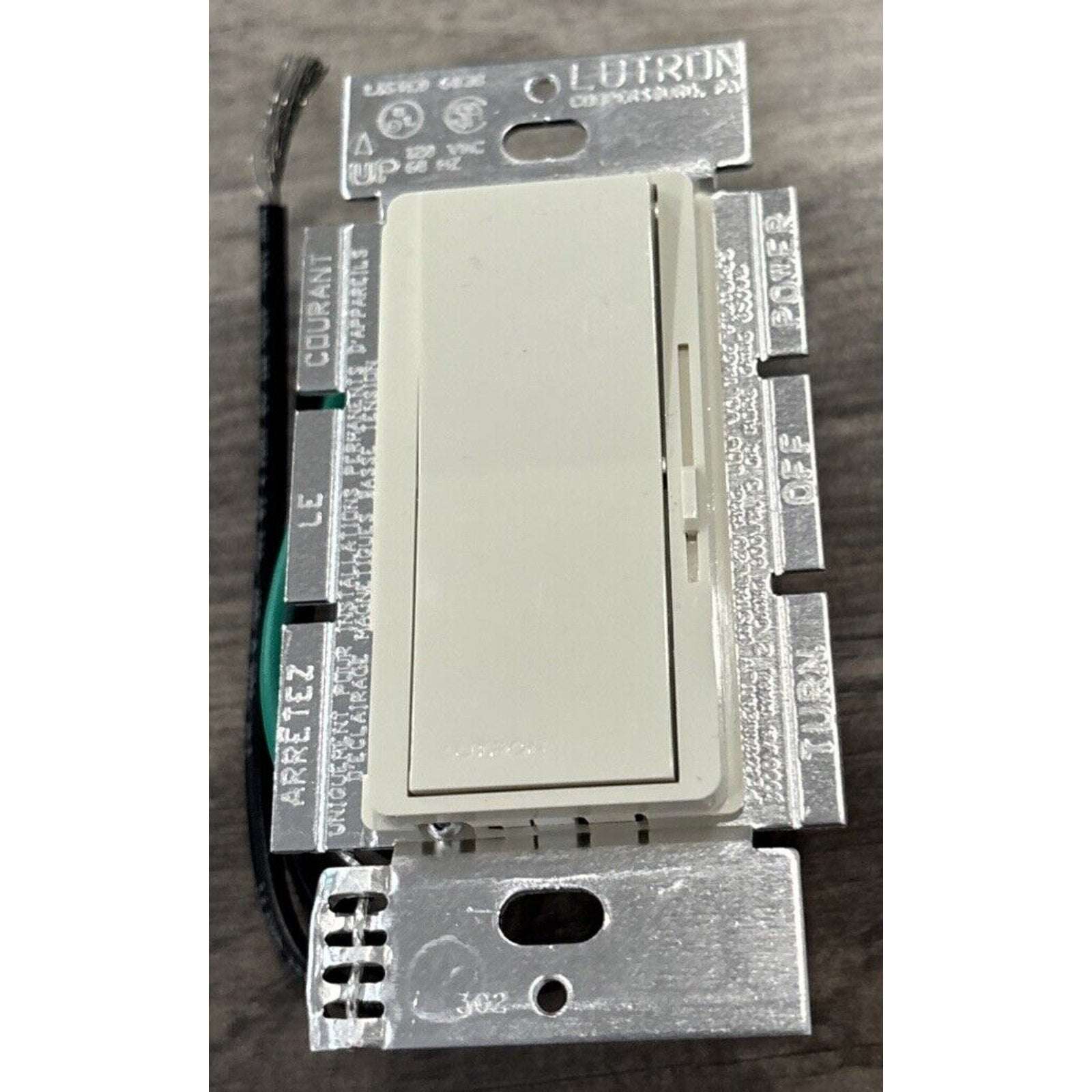 Lutron DVLV-10P-LA Diva 800W Single Pole Magnetic Low-Voltage Dimmer Switch Almo