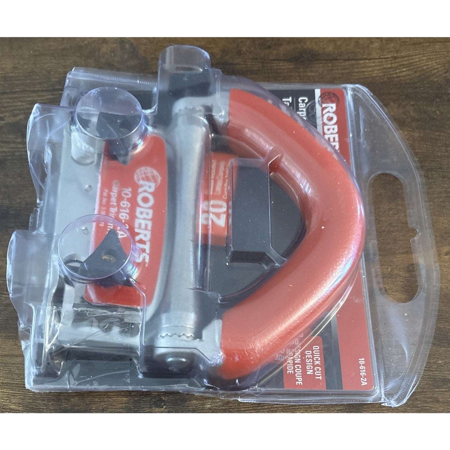 Roberts Conventional Carpet Trimmer with 20 Heavy-Duty Slotted Blades 10-616-2A