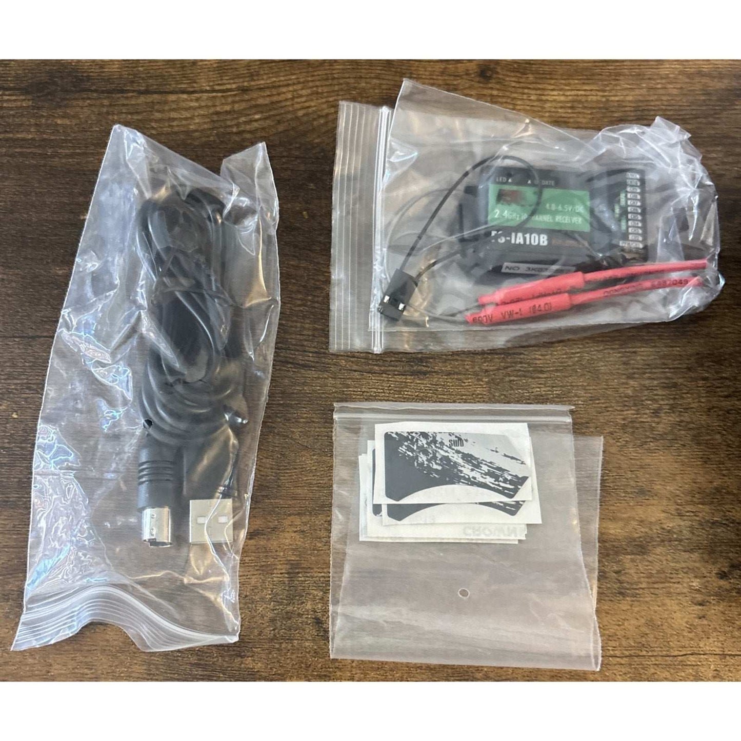 Flysky FS-i6X 2.4G 10CH RC Transmitter with FS-iA10B Receiver for RC Drone Plane