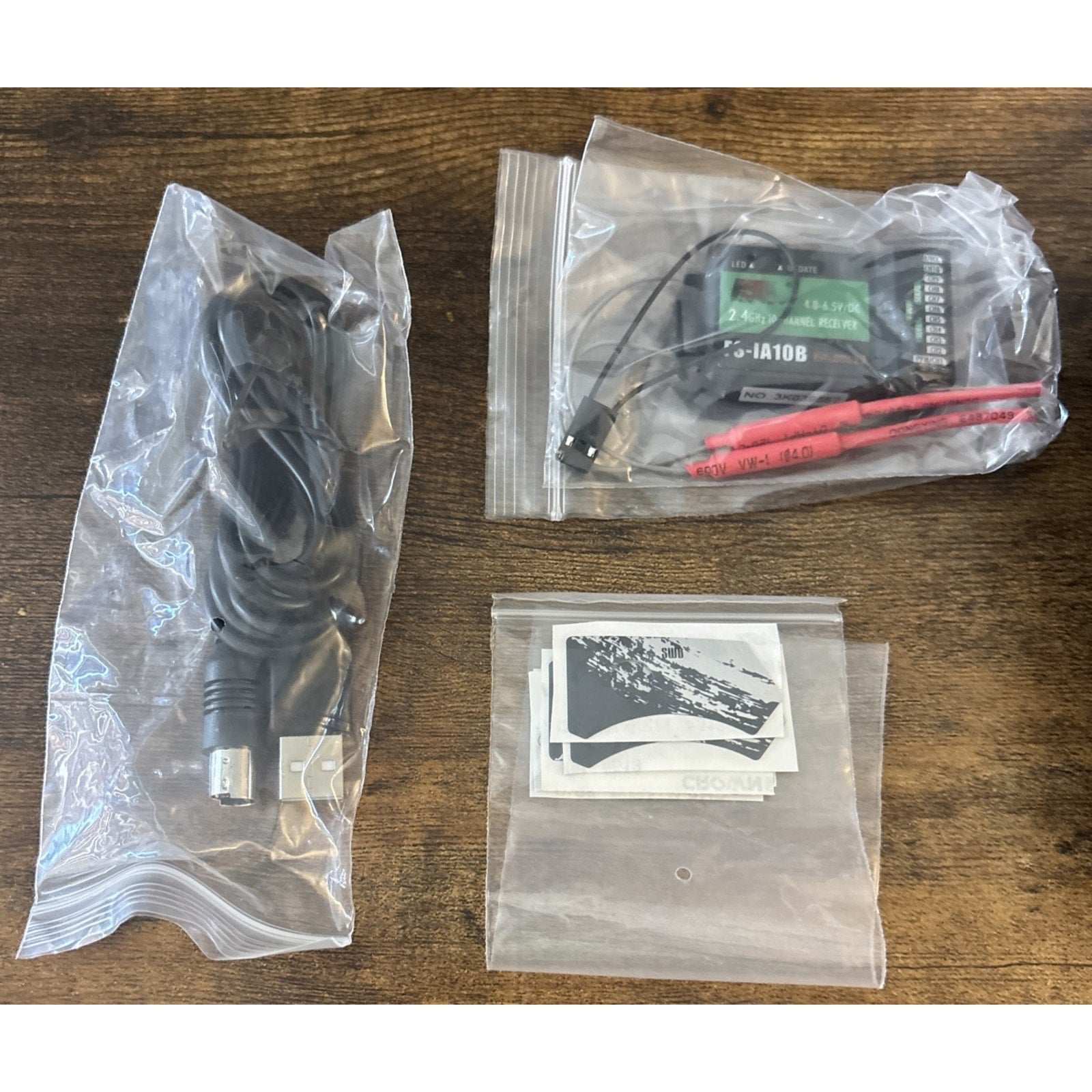 Flysky FS-i6X 2.4G 10CH RC Transmitter with FS-iA10B Receiver for RC Drone Plane