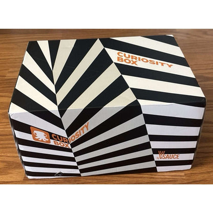 Curiosity Box by VSauce - Limited Edition - T-Shirt Size XXL XX-Large