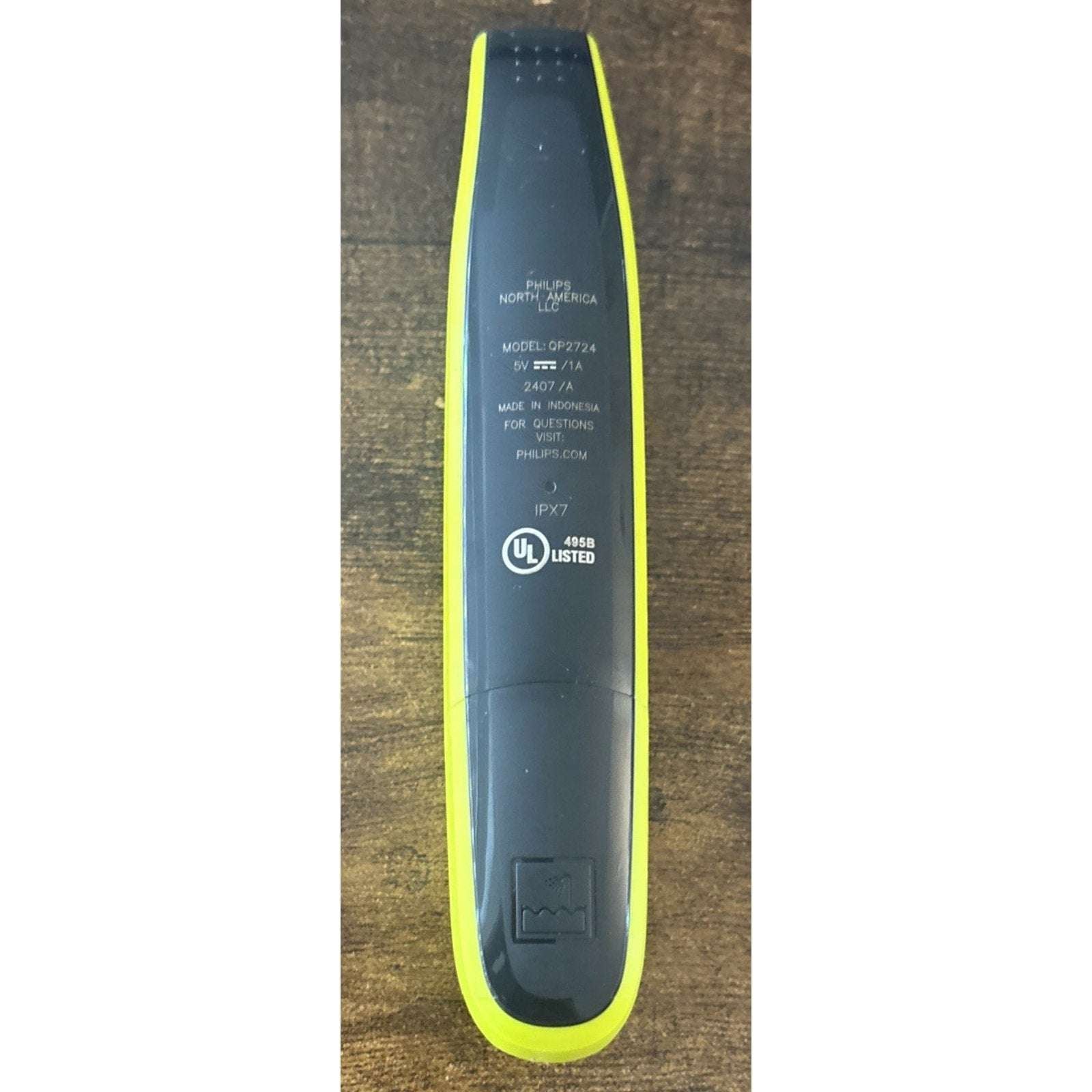 Philips Norelco OneBlade 360 Face Hybrid Electric Beard Trimmer Shaver QP2724/90