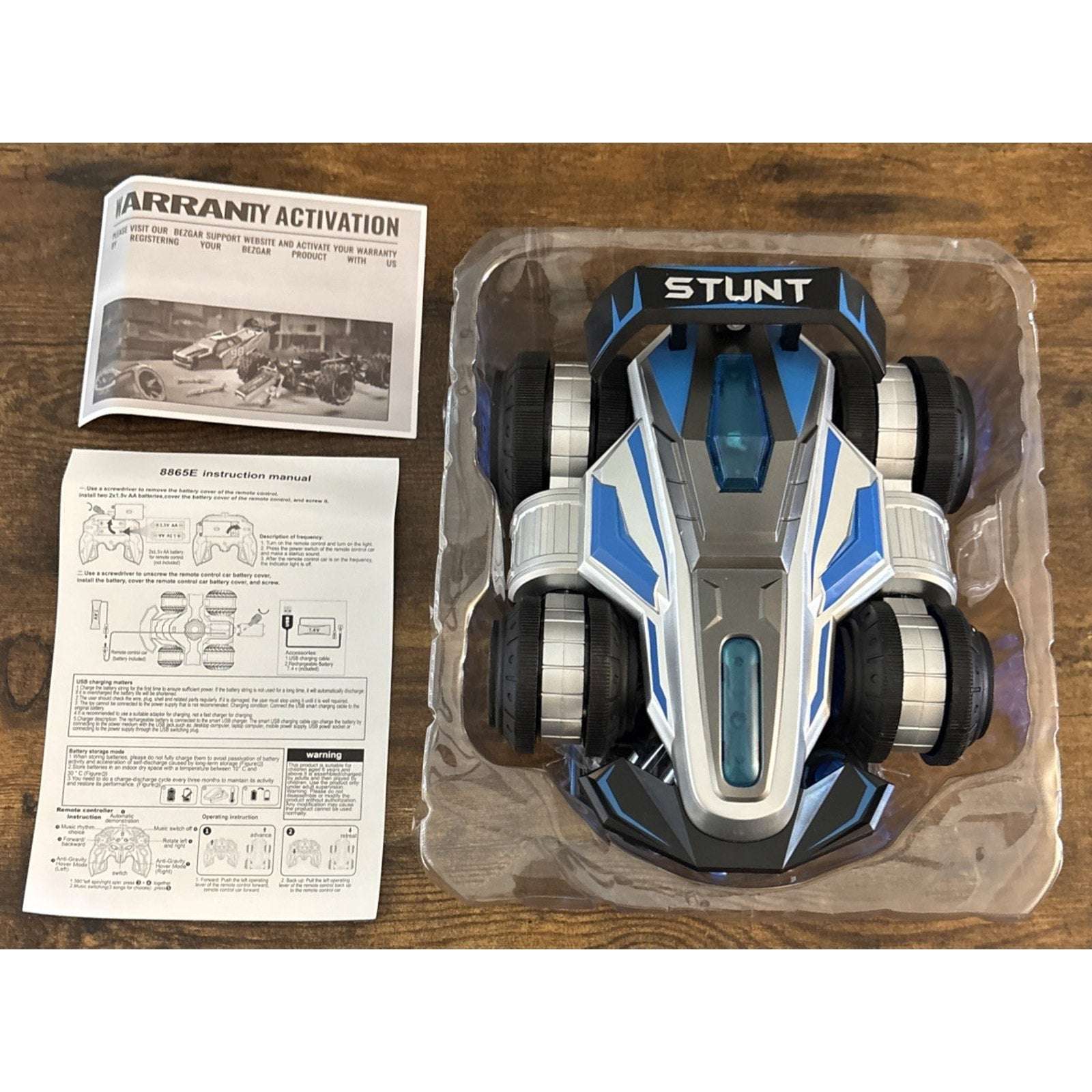 Bezgar 4WD RC Drift Stunt Car 360° Spin, Walking, Music, Lights, Rechargeable,