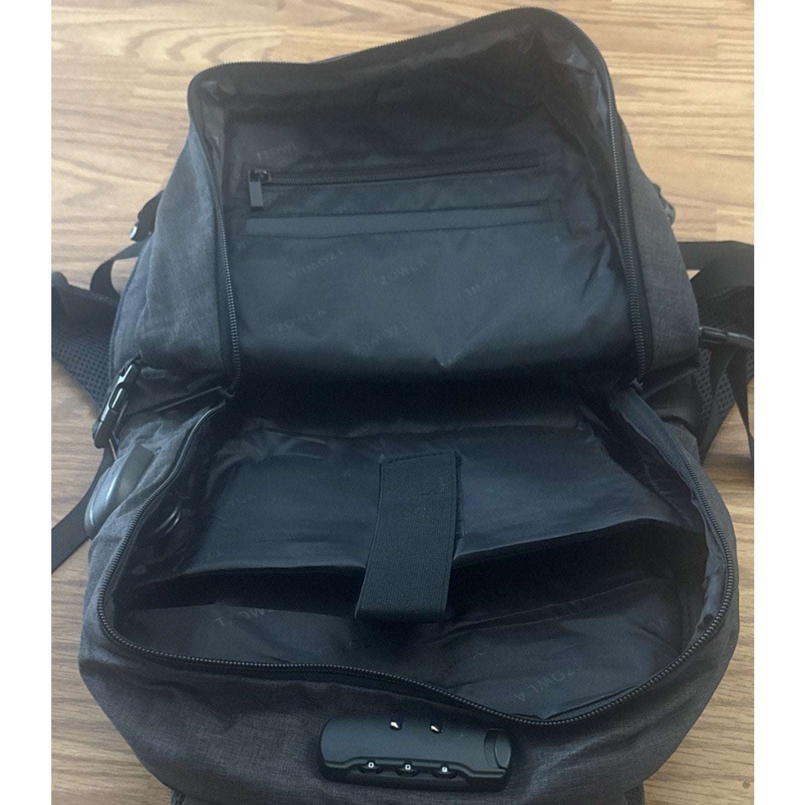 Tzowla Travel Laptop Backpack Water Resistant Anti-Theft Bag w USB Charging Port